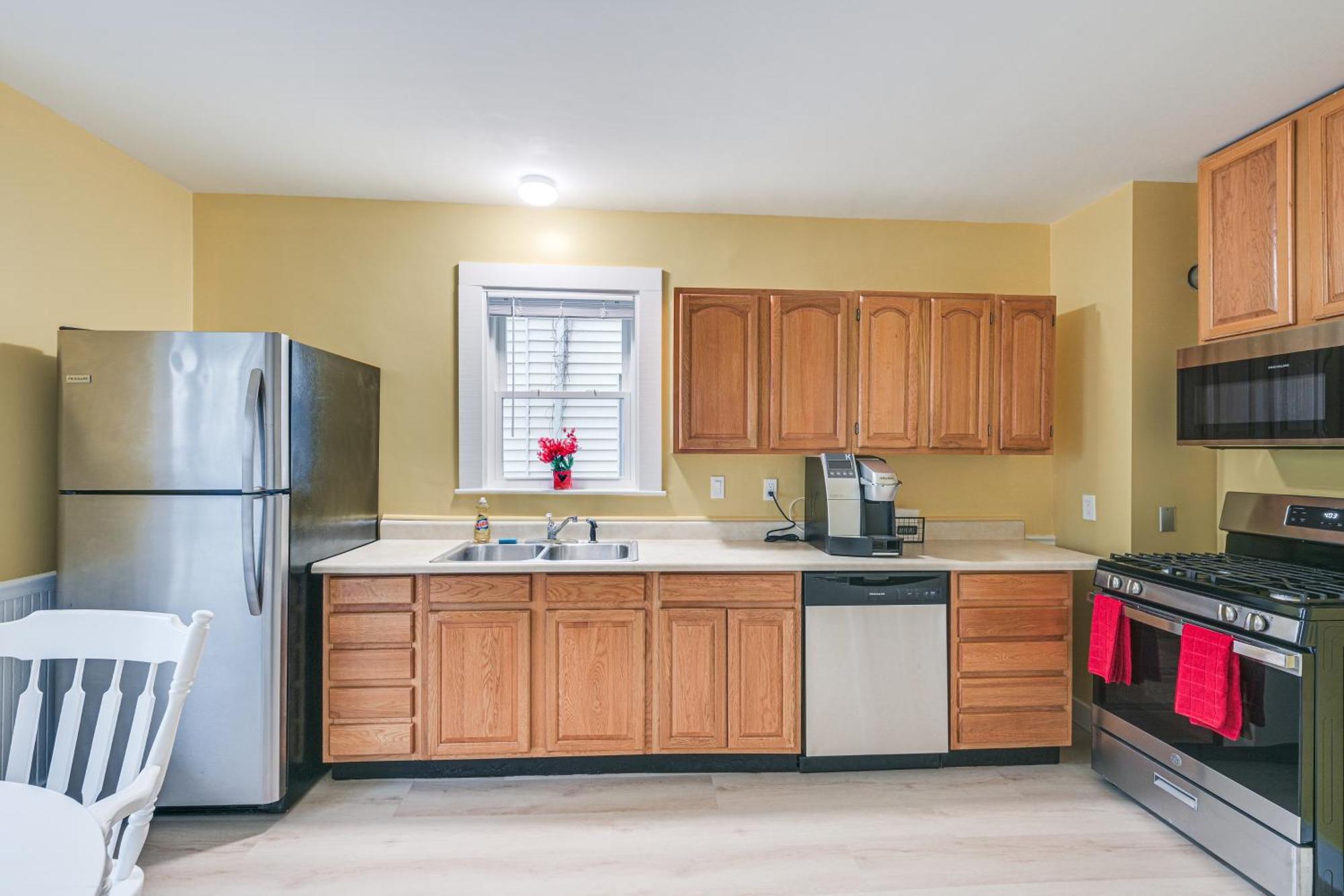 Medford Apartment Rental, 5 Mi To Downtown Boston Екстер'єр фото